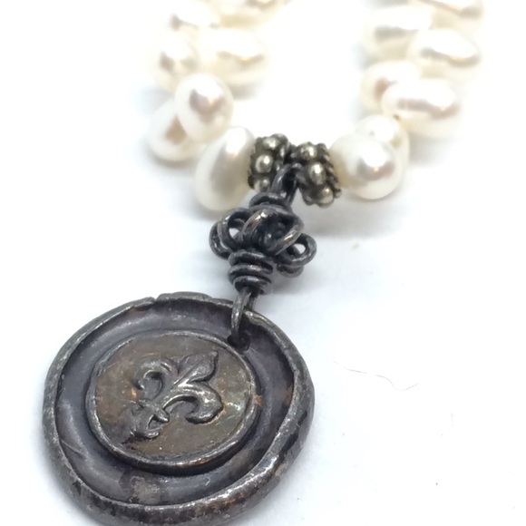 FLEUR DE LIS NECKLACE RICE PEARLS OXIDIZED 925 STERLING SILVER CHAIN PENDANT - Picture 9 of 12